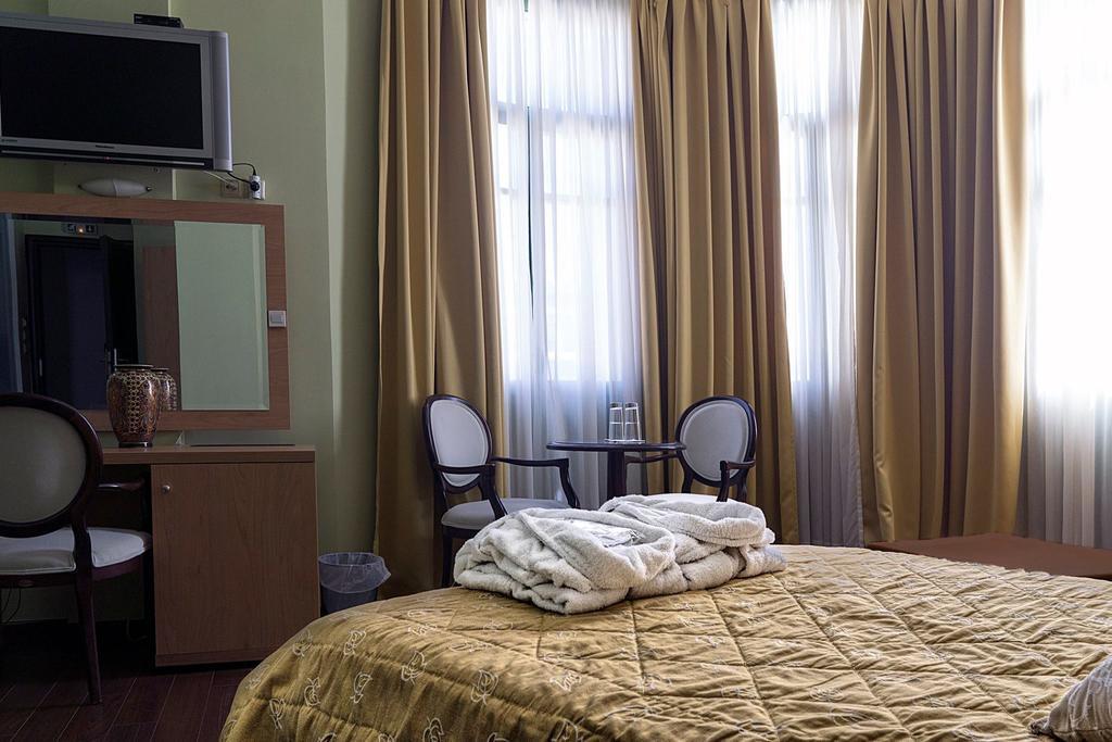 Ermionio Hotel Kozani Pokoj fotografie